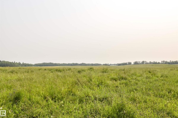 Twp Rd 534 And Hwy 43, Rural Parkland County, AB T0E1V0 Photo 2