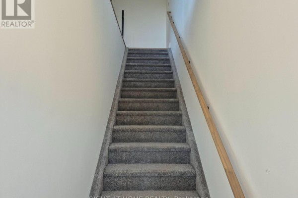 Unit # 1 - 19 James Street, Arnprior, ON K7S1C9 Photo 4