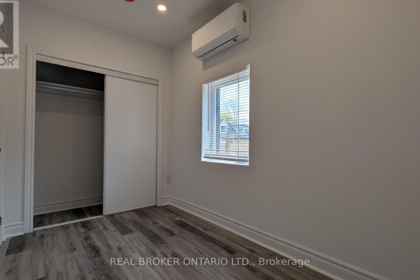 Unit #1 - 1150 Woodbine Avenue, Toronto, ON M4C4C9 Photo 4