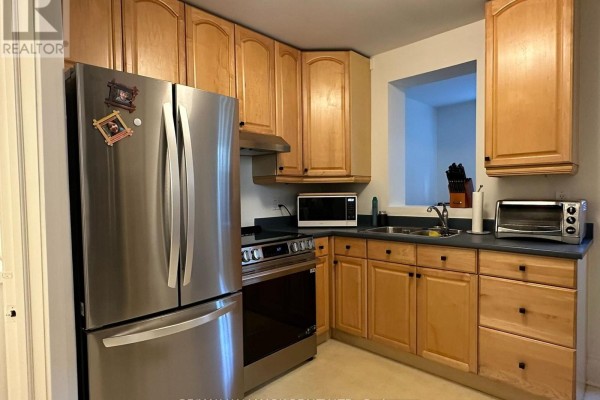 Unit #1 - 134 Ferrier Avenue, Toronto, ON M4K3H4 Photo 2