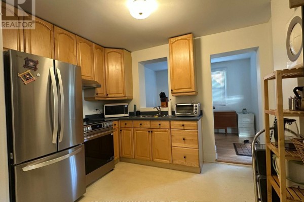 Unit #1 - 134 Ferrier Avenue, Toronto, ON M4K3H4 Photo 3