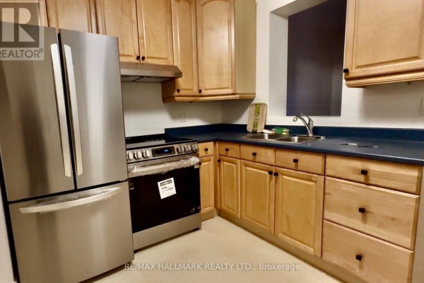 Unit #1 - 134 Ferrier Avenue, Toronto, ON M4K3H4 Photo 4