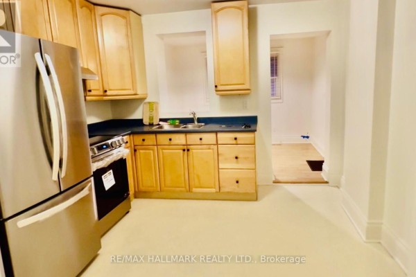 Unit #1 - 134 Ferrier Avenue, Toronto, ON M4K3H4 Photo 5