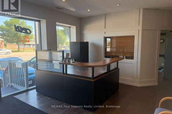 Unit #1 - 150 First Street, Collingwood, ON, photo 3