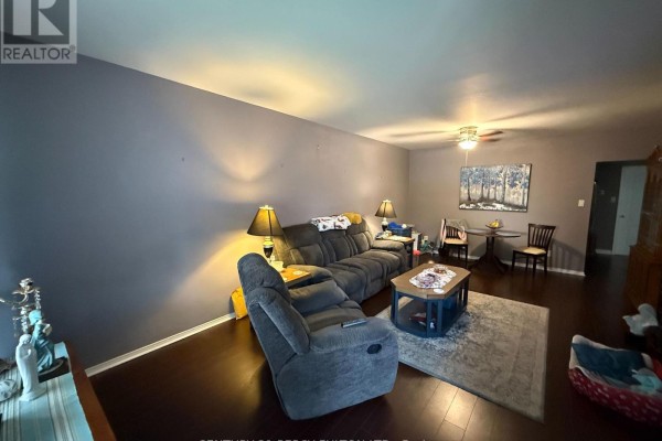 Bedroom 2 - Unit 1 - 220 Rosedale Drive, Whitby, ON L1N1Z3 Photo 2