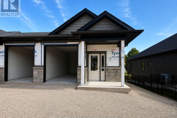 Unit 1 - 321 Arnaud Street, Arran Elderslie, ON N0G2N0 Photo 3
