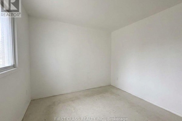 Primary Bedroom - Unit 1 - 53 Euclid Avenue, Toronto, ON M6J2J7 Photo 3