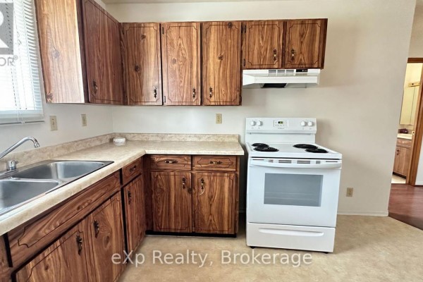 Unit 1 - 91 Herman Street, Quinte West, ON K8V6L1 Photo 5