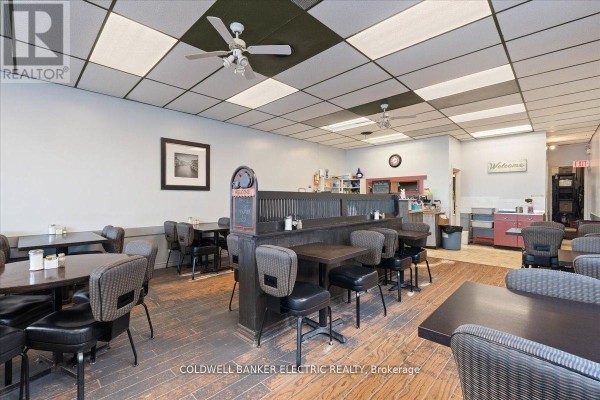 Unit #10 - 833 Chemong Road, Peterborough, ON K9H5Z5 Photo 5