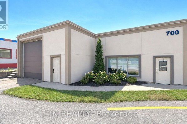 Commercial for rent at Unit 102 - 700 Franklin Boulevard E, Cambridge, ON - MLS® oobTzn