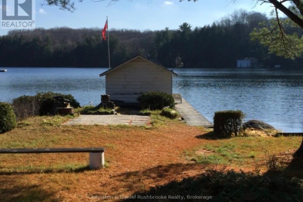 Unit 12 - 8216 Lake Joseph Rd Private, Muskoka Lakes, ON P0C1H0 Photo 3