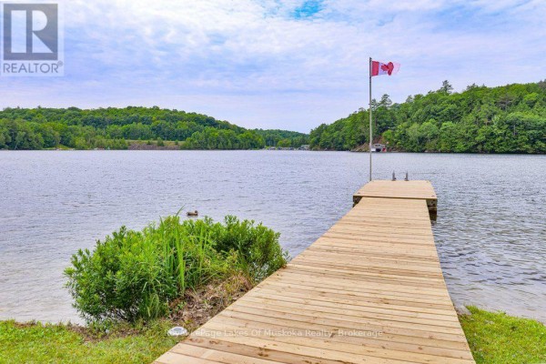 Bedroom - Unit 19 - 2324 Highway 141 Highway, Muskoka Lakes, ON P0B1M0 Photo 5