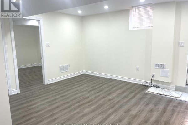 Dining room - Unit #2 (bsmt) - 11 Herdwick Street, Brampton, ON L6S6L6 Photo 2