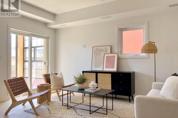 Primary Bedroom - Unit 2 - 1201 Dovercourt Road, Toronto, ON M6H2Y1 Photo 4