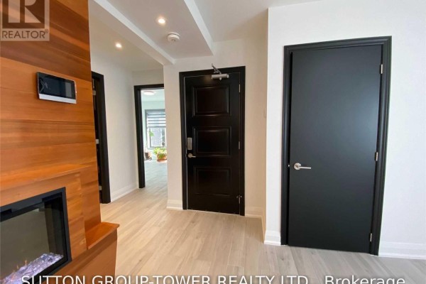 Dining room - Unit 2 - 2036 Davenport Road, Toronto, ON M6N1C6 Photo 2