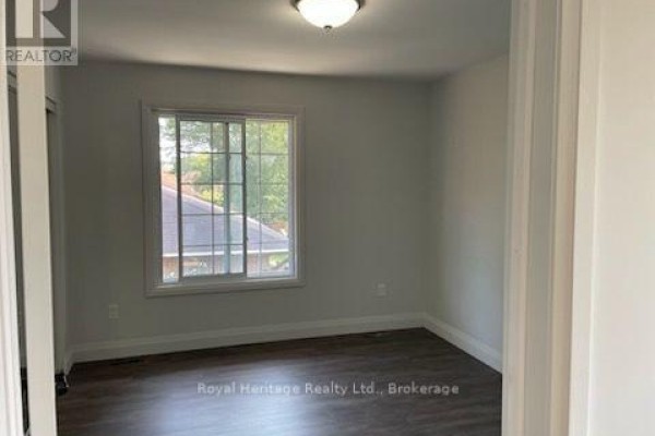 Bedroom 2 - Unit 2 - 279 Humber Avenue, Oshawa, ON L1J2T3 Photo 4