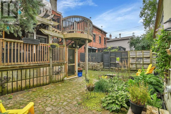 2 - 55 Ivy Crescent, Ottawa, ON, photo 2