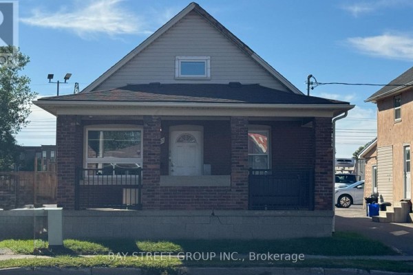 Unit 2 - 5737 Stanley Avenue, Niagara Falls
