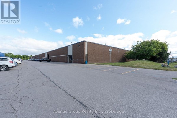 Unit 2 - 575 Bowes Road, Vaughan, ON L4K1J5 Photo 3