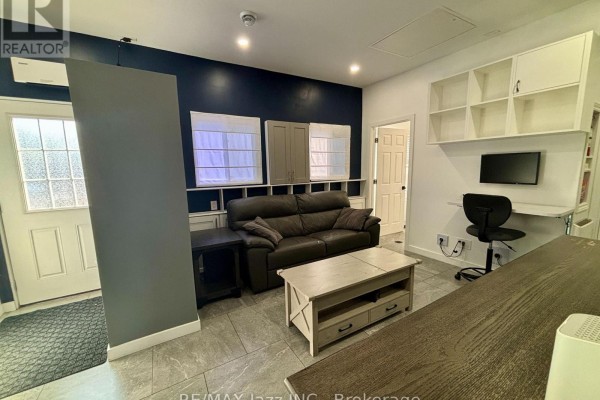 Unit 3 (adu) - 751 Phillip Murray Avenue, Oshawa, ON L1J1J2 Photo 4