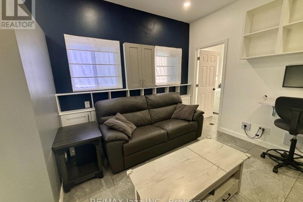 Unit 3 (adu) - 751 Phillip Murray Avenue, Oshawa, ON L1J1J2 Photo 5