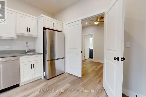 Unit 3 - 39 1st Avenue S, Arran Elderslie, ON N0G1L0 Photo 4