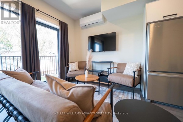 Primary Bedroom - Unit 3 - 50 Castleton Avenue, Toronto, ON M6N3Z5 Photo 5