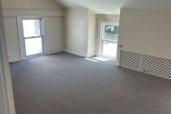 Unit #3 - 6267 Drummond Road, Niagara Falls, ON L2G4M7 Photo 5