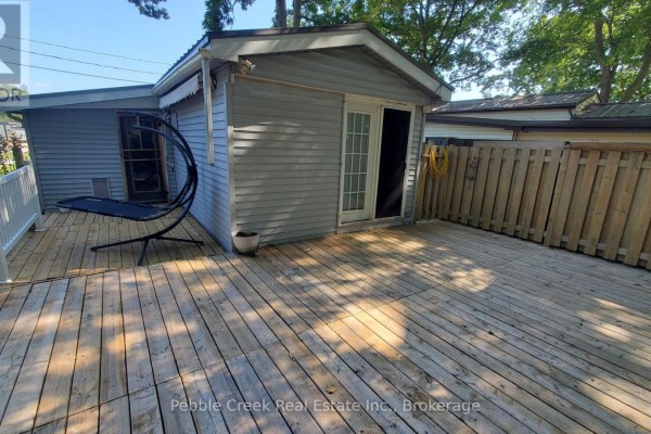 Unit #3 - 9951 Northville Crescent, Lambton Shores, ON, photo 3