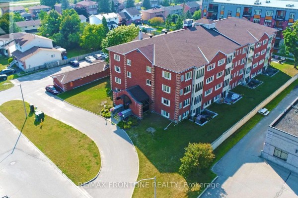 Unit #302 - 10 Armstrong Drive, Smiths Falls, ON, photo 3