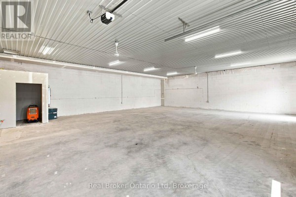 Unit #4 - 2155 18th Avenue E, Owen Sound, ON N4K2R1 Photo 4