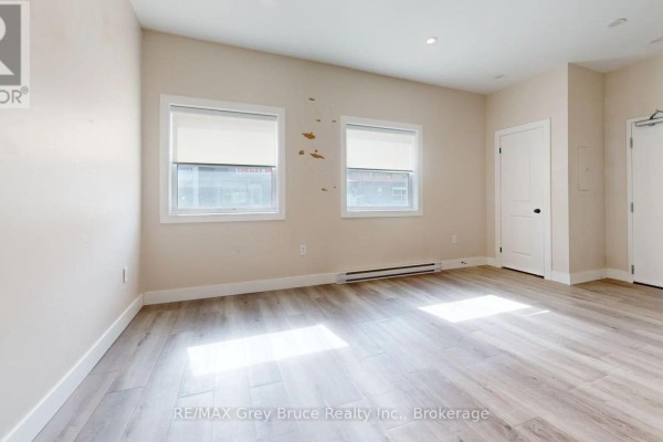 Unit 4 - 39 1st Avenue S, Arran Elderslie, ON, photo 3