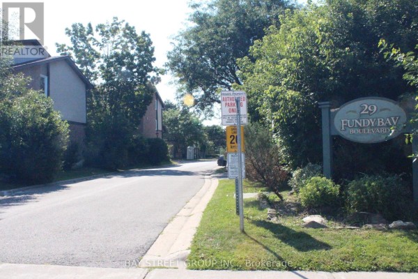 Dining room - Unit 44 - 29 Fundy Bay Boulevard, Toronto, ON M1W3A2 Photo 2