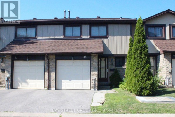 Kitchen - Unit 44 - 29 Fundy Bay Boulevard, Toronto, ON M1W3A2 Photo 3