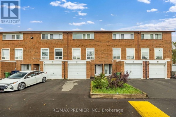Kitchen - Unit 5 - 3 Kendleton Drive, Toronto, ON M9V1T6 Photo 2