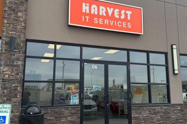 Unit #6 900 Centennial Boulevard, Warman, SK S0K0A1 Photo 2