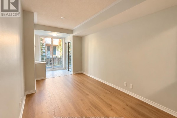 Bedroom - Unit 8 - 90 Eastwood Park Gardens, Toronto, ON M8W0B2 Photo 4