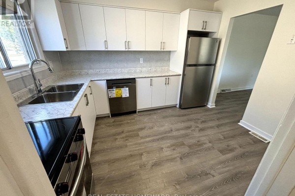 Kitchen - Unit A - 107 Endicott Terrace, Welland, ON L3C5S3 Photo 3