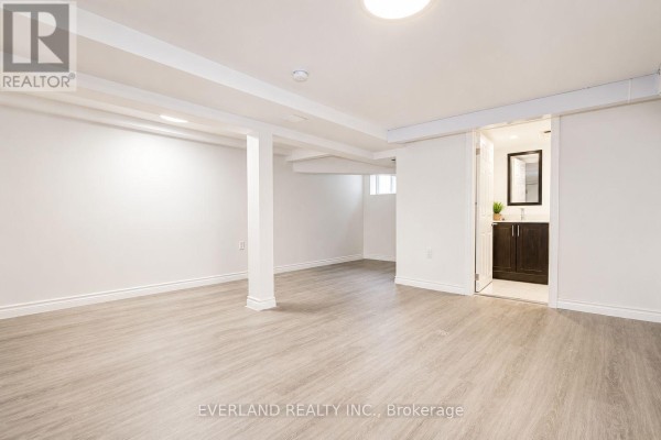 Unit A - 1751 Bayview Avenue, Toronto, ON M4G3C5 Photo 2