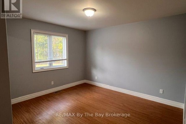 Bedroom 2 - Unit A - 22 Edward Street W, Clearview, ON L0M1G0 Photo 4