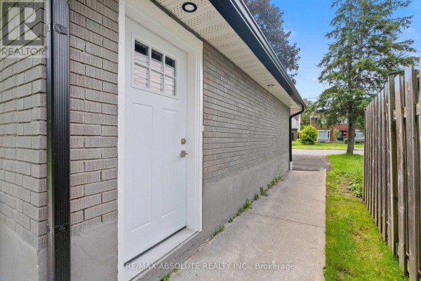 Unit B (basement) - 403 Pleasant Park Road, Ottawa, ON K1H5M9 Photo 2