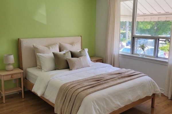 Bedroom 2 - Unit B - 2646 Victoria Park Avenue, Toronto, ON M2J4A6 Photo 4
