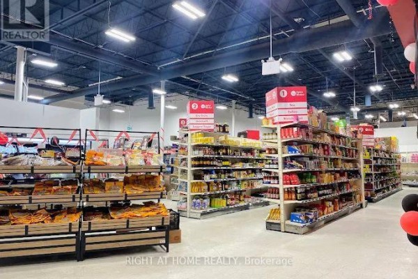 Unit G - 1541 Merivale Road, Ottawa, ON K2G5W1 Photo 2