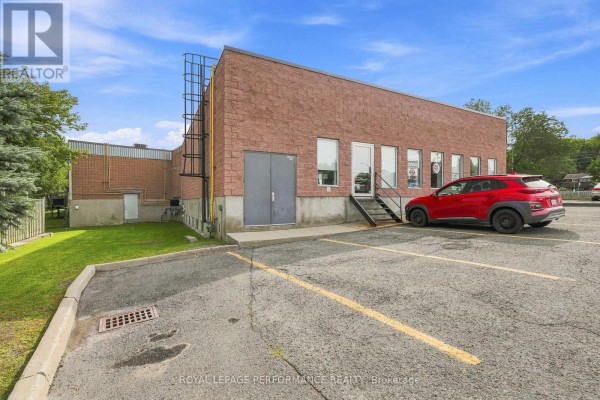 Unit #w - 2095 St Joseph Boulevard, Ottawa, ON K1C1C5 Photo 3