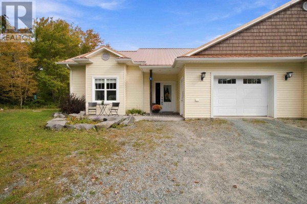 Units A & B 15 Maple Ridge Drive, White Point, NS, photo 2