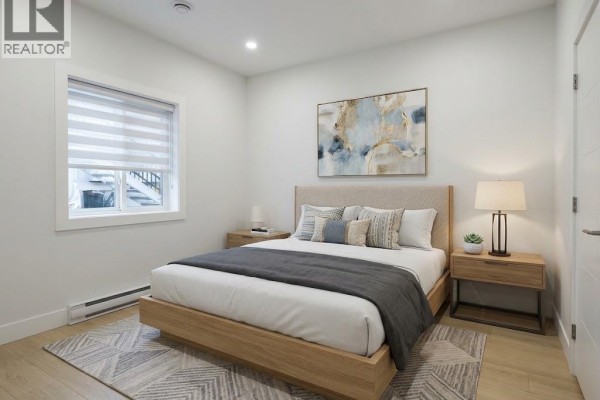 Up And Down 6560 Fleming Street, Vancouver, BC V5P3H2 Photo 2