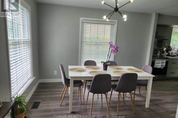 Upper - 1 Sutton Place, London North, ON N6H3V2 Photo 4
