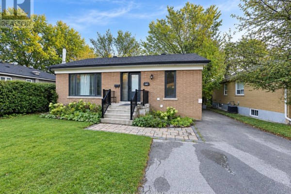 Upper - 10 Elizabeth Street, Halton Hills
