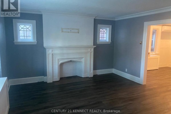 Dining room - Upper - 1102 Avenue Road, Toronto, ON M5N2E3 Photo 2