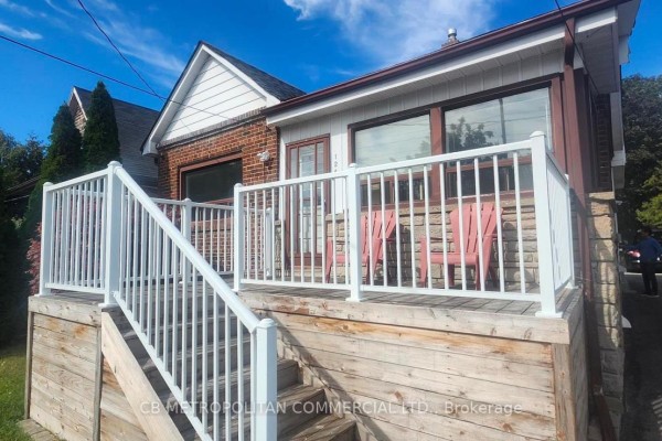 Upper - 124 Evans Avenue, Toronto, ON M8Z1H9 Photo 2